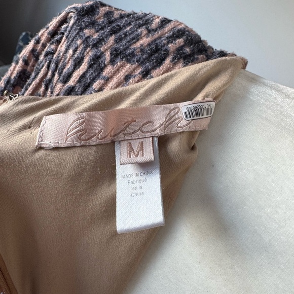 Hutch Ruffle Dress Size Medium Blue Beige/Pink VNeck - Picture 8 of 10